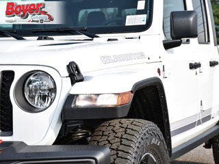 2023 Jeep Gladiator in Pickering, Ontario - 10 - w320h240px