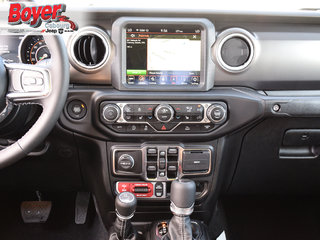 2023 Jeep Gladiator in Pickering, Ontario - 22 - w320h240px
