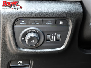 2023 Jeep Grand Cherokee 4xe in Pickering, Ontario - 15 - w320h240px