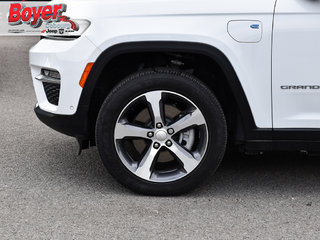 2023 Jeep Grand Cherokee 4xe in Pickering, Ontario - 4 - w320h240px