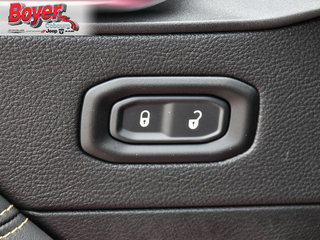 2024 Jeep WRANGLER 4-Door in Pickering, Ontario - 11 - w320h240px