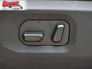 2024 Jeep WRANGLER 4-Door in Pickering, Ontario - 10 - w320h240px