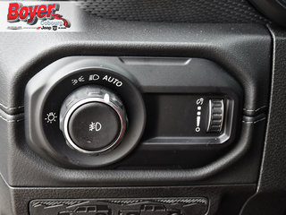 2024 Jeep WRANGLER 4-Door in Pickering, Ontario - 24 - w320h240px