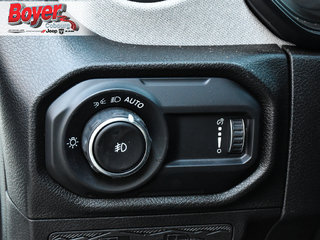 2024 Jeep Wrangler in Pickering, Ontario - 14 - w320h240px