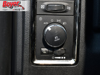 2018 Ram 1500 in Pickering, Ontario - 14 - w320h240px