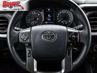 2018 Toyota Tacoma in Pickering, Ontario - 17 - w320h240px