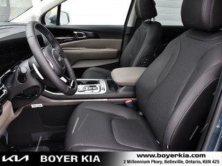 2025 Kia Carnival HEV in Pickering, Ontario - 8 - w320h240px