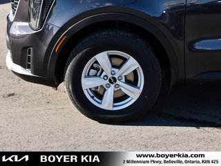 2025 Kia Sorento in Pickering, Ontario - 4 - w320h240px