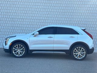 2019 Cadillac XT4 in Pickering, Ontario - 2 - w320h240px