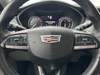 2023 Cadillac XT4 in Pickering, Ontario - 10 - w320h240px