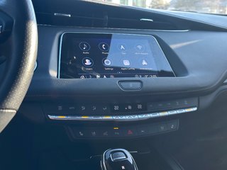 2023 Cadillac XT4 in Pickering, Ontario - 13 - w320h240px