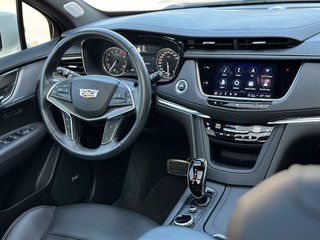 2021 Cadillac XT5 in Pickering, Ontario - 12 - w320h240px