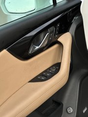 2020 Chevrolet Blazer in Pickering, Ontario - 6 - w320h240px