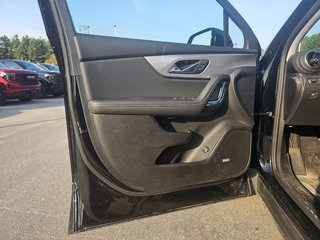 2024 Chevrolet Blazer in Pickering, Ontario - 35 - w320h240px