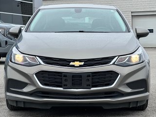 2018 Chevrolet Cruze in Pickering, Ontario - 8 - w320h240px