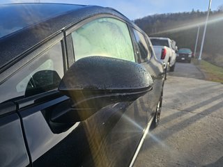 2024 Chevrolet Equinox EV in Pickering, Ontario - 12 - w320h240px