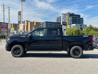 2022 Chevrolet Silverado 1500 in Pickering, Ontario - 2 - w320h240px