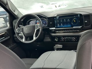 2023 Chevrolet Silverado 1500 in Pickering, Ontario - 10 - w320h240px