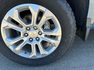 2024 Chevrolet Silverado 1500 in Pickering, Ontario - 15 - w320h240px