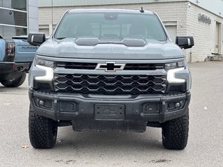 2024 Chevrolet Silverado 1500 in Pickering, Ontario - 8 - w320h240px