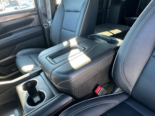 2023 Chevrolet Suburban in Pickering, Ontario - 39 - w320h240px