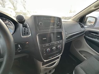 2017 Dodge Grand Caravan in Pickering, Ontario - 5 - w320h240px