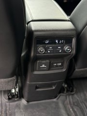 2021 GMC Acadia in Pickering, Ontario - 17 - w320h240px