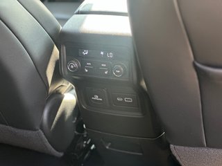 2022 GMC Acadia in Pickering, Ontario - 23 - w320h240px