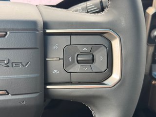 2025 GMC HUMMER EV SUV in Pickering, Ontario - 21 - w320h240px