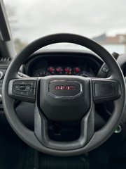 2023 GMC Sierra 1500 in Pickering, Ontario - 12 - w320h240px