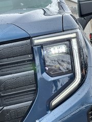 2023 GMC Sierra 1500 in Pickering, Ontario - 10 - w320h240px