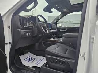 2025 GMC Sierra 1500 in Pickering, Ontario - 11 - w320h240px