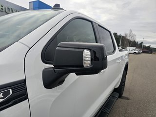 2025 GMC Sierra 1500 in Pickering, Ontario - 10 - w320h240px