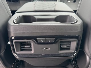2025 GMC Sierra 1500 in Pickering, Ontario - 38 - w320h240px