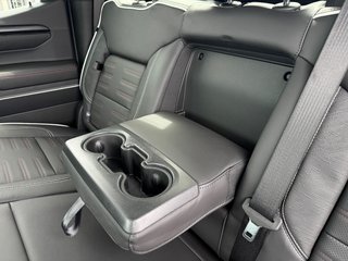 2025 GMC Sierra 1500 in Pickering, Ontario - 37 - w320h240px