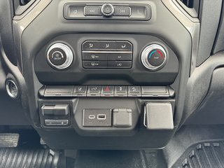 2024 GMC Sierra 2500 HD in Pickering, Ontario - 11 - w320h240px