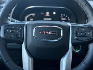 2023 GMC Yukon in Pickering, Ontario - 8 - w320h240px