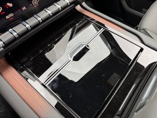 2025 GMC Yukon in Pickering, Ontario - 22 - w320h240px