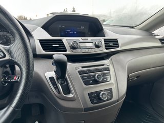 2016 Honda Odyssey in Pickering, Ontario - 11 - w320h240px