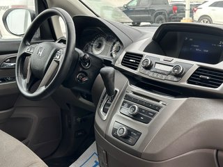 2016 Honda Odyssey in Pickering, Ontario - 20 - w320h240px