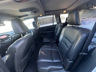 2017 Honda Pilot in Pickering, Ontario - 8 - w320h240px