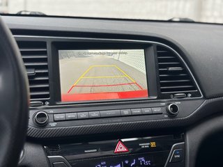 2018 Hyundai Elantra in Pickering, Ontario - 12 - w320h240px