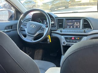 2018 Hyundai Elantra in Pickering, Ontario - 10 - w320h240px