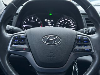 2018 Hyundai Elantra in Pickering, Ontario - 10 - w320h240px