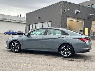 2022 Hyundai Elantra in Pickering, Ontario - 2 - w320h240px