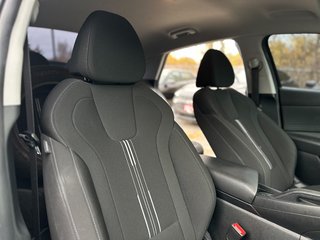 2022 Hyundai Elantra in Pickering, Ontario - 16 - w320h240px