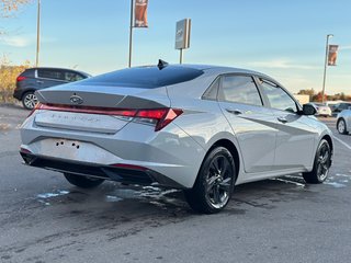 2023 Hyundai Elantra in Pickering, Ontario - 5 - w320h240px