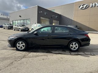 2023 Hyundai Elantra in Pickering, Ontario - 2 - w320h240px