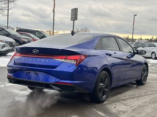 2023 Hyundai Elantra in Pickering, Ontario - 5 - w320h240px