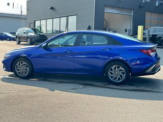 2024 Hyundai Elantra in Pickering, Ontario - 2 - w320h240px